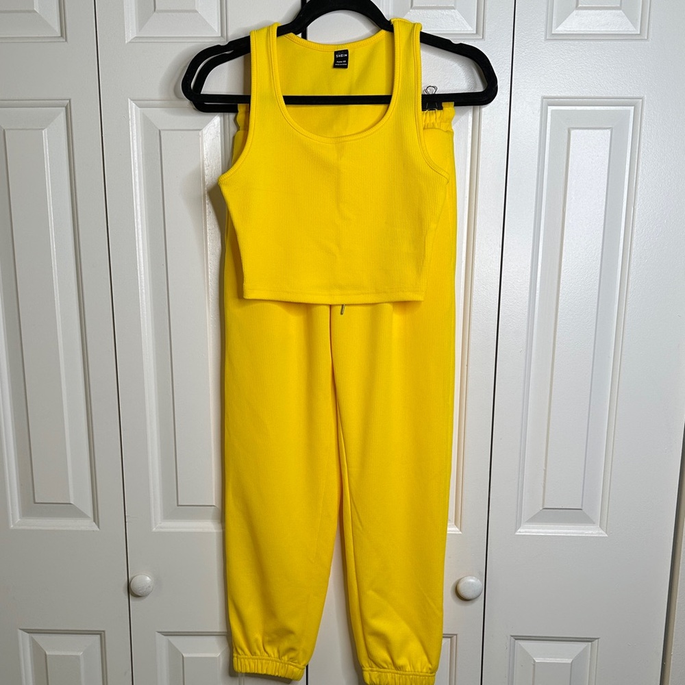 SHEIN Bright Yellow Women's Jogger Set